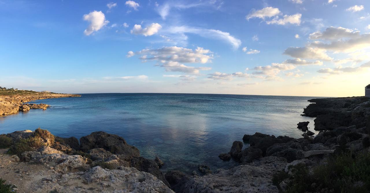 La serenata di Pietro Taranto Esterno foto